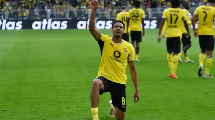 Felix Nmecha Jadi Pembeda, Borussia Dortmund Bungkam Paderborn Tiga Gol Tanpa Balas