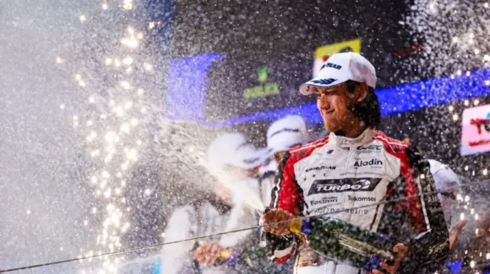 Sean Gelael dan Team WRT Juara Kelas LMGT3 di 6 Hours of Fuji 2026